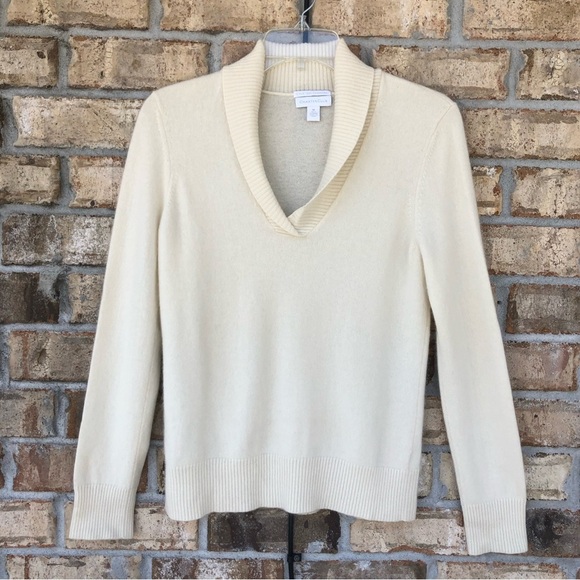 Charter Club 2-PLY Cashmere Shawl Neck Long Sleeve Light Ivory Top M - Picture 2 of 11